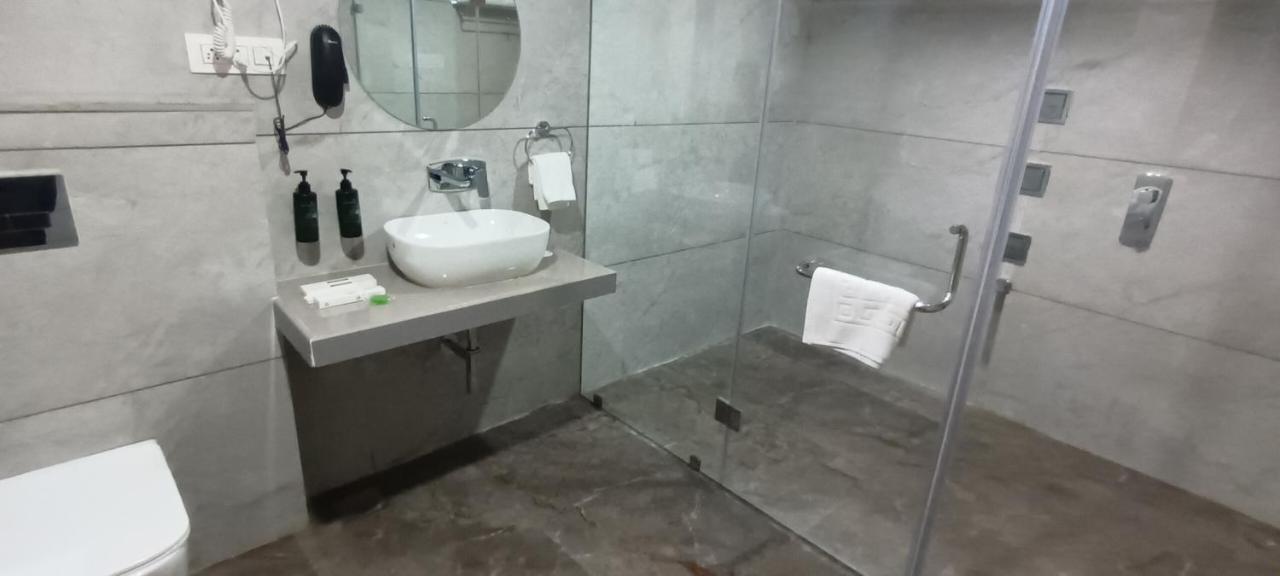 Comfort Inn , Statue Of Unity Kevadia Экстерьер фото