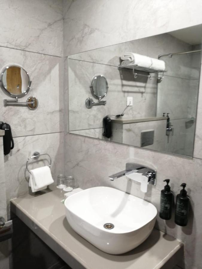 Comfort Inn , Statue Of Unity Kevadia Экстерьер фото